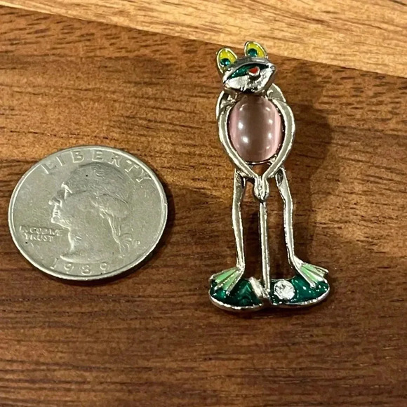 Vintage Golfer Frog Pin • Pink Green • Jelly Belly Style • Frog Playing Golf - Picture 2 of 4